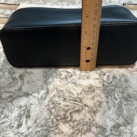 Kate Spade Crossbody - Picture 10 of 10